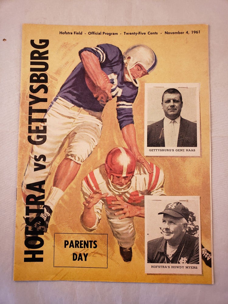 Item #31228 Hofstra vs Gettysburg Hofstra Field - Official Program - Twenty-Five Cents - Novmber 4, 1961 Parent’s Day. N/A.